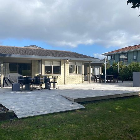Golfers Delight In Quiet Cul De Sac Villa Mount Maunganui Exterior photo